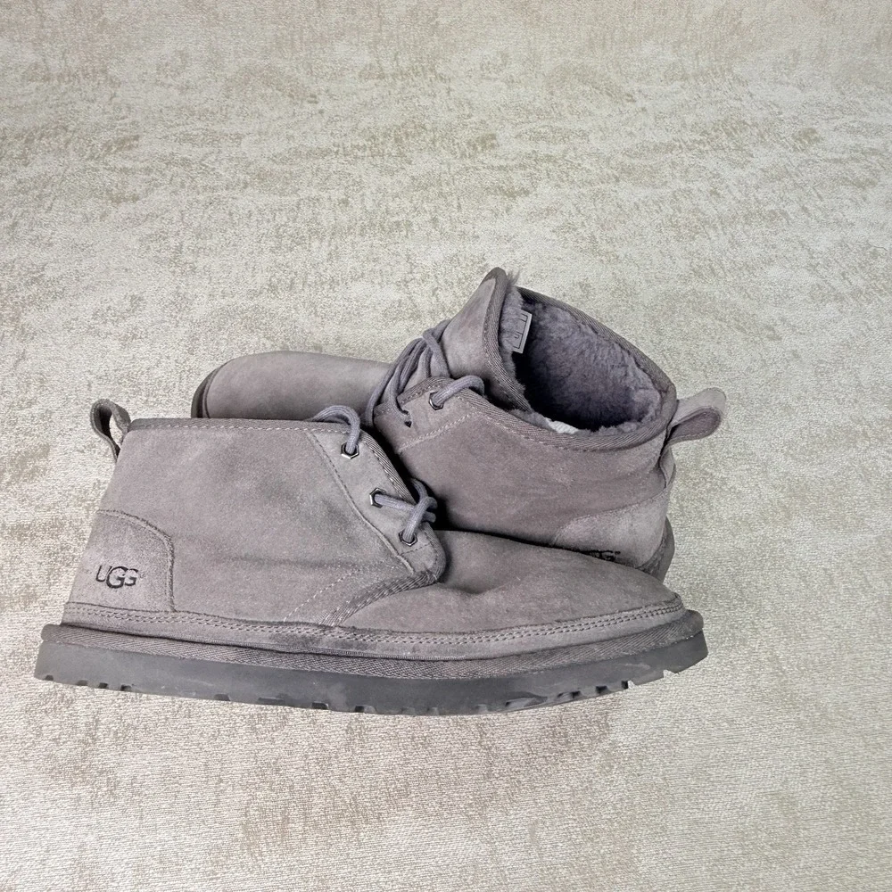 UGG Men's Gray Suede Chukka Ankle Boots Lace-Up Lined Round Toe US 10